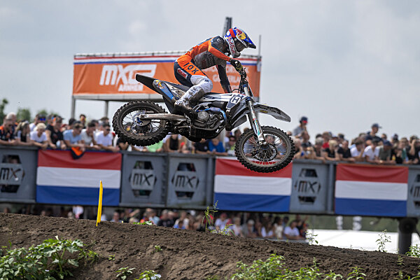 MX2 Arnhem, Coenen domina e riapre la sfida a de Wolf