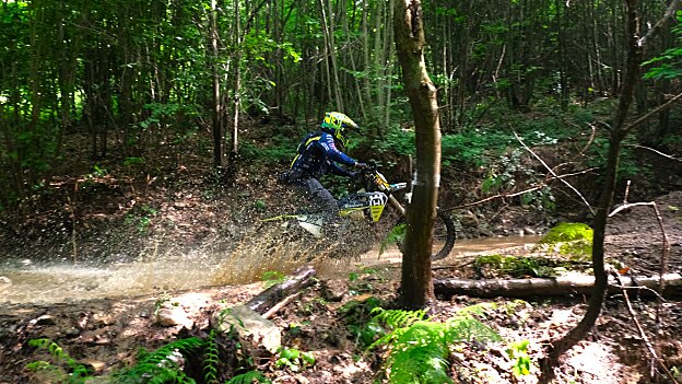 Trofeo Enduro Husqvarna 2025, a Carcare oltre 300 piloti