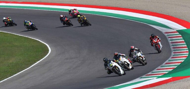 Trofeo Italiano Amatori, spettacolo e caldo al Mugello