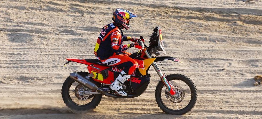 Dakar 2026, moto: Sanders domina la tappa 2 e torna in vetta