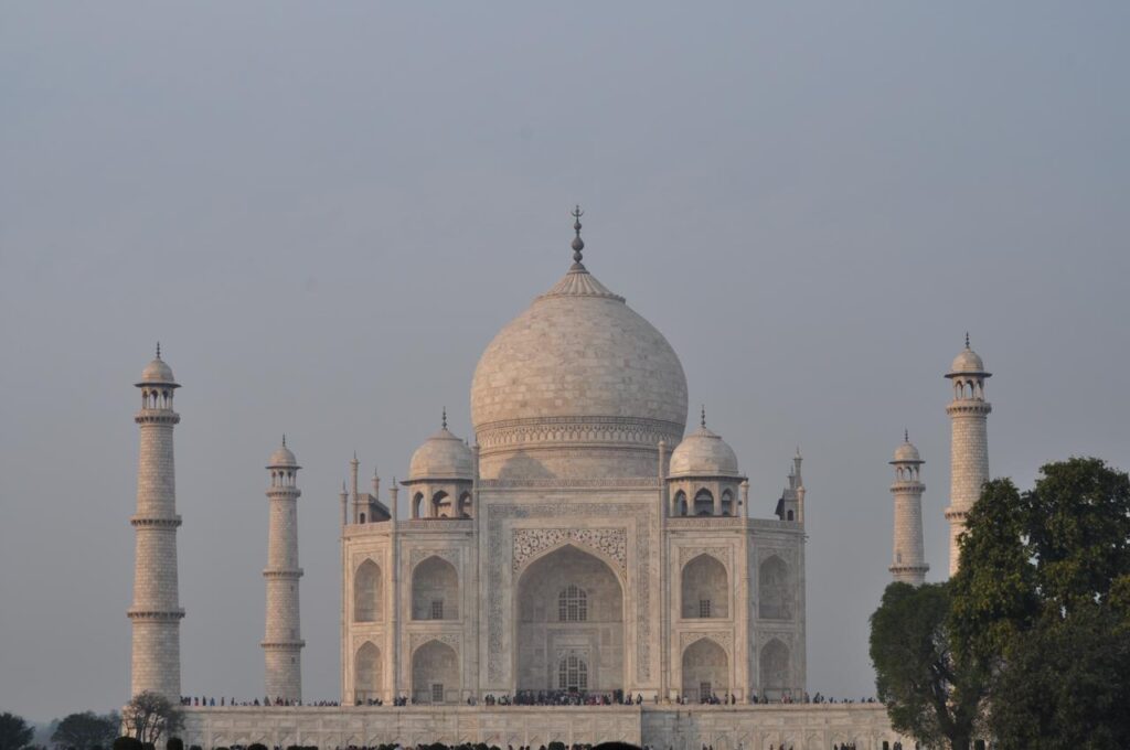 Rajasthan 2024 in moto tra deserti, palazzi e il Taj Mahal