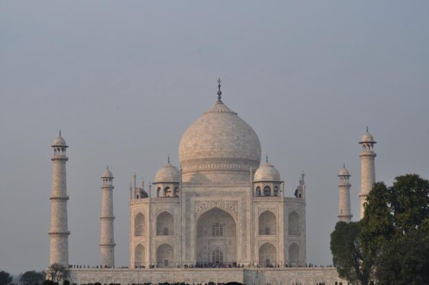 Rajasthan 2024 in moto tra deserti, palazzi e il Taj Mahal