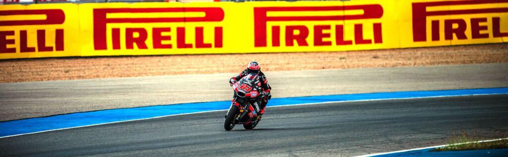 Gonzalez e Rueda trionfano in Thailandia con le Pirelli soft