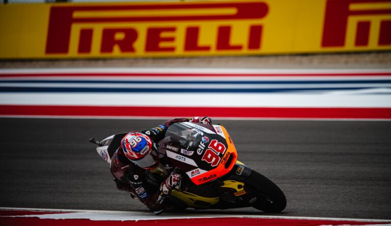 Dixon e Muñoz in pole a Austin, record Moto2 per Gonzalez