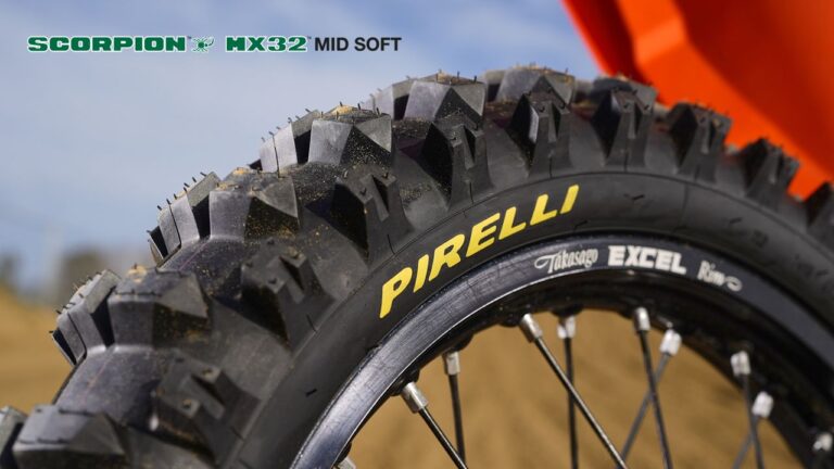 Pirelli lancia il nuovo Scorpion MX32 Mid Soft da gara