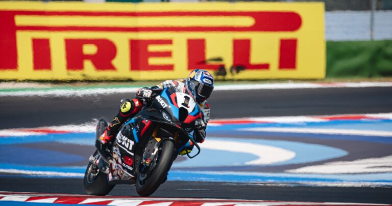 Misano bollente: Razgatlioglu vince Gara1, Bulega da record