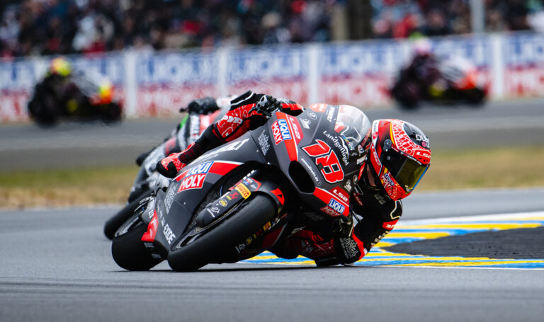Le Mans, dominio spagnolo: Gonzalez e Rueda vincono con le slick