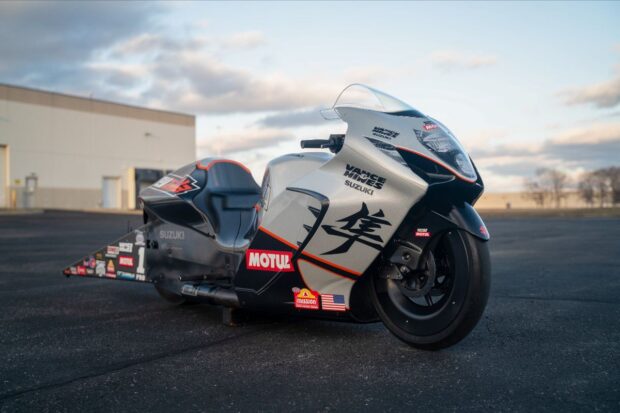 NHRA Pro Stock 2026, Suzuki con Gadson e Herrera