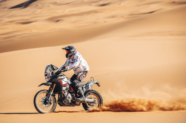 Africa Eco Race, Cerutti nuovo leader tra le bicilindriche