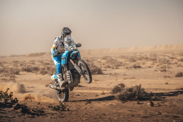 Africa Eco Race 2026, dominio Ténéré: Gallas vince la tappa 7
