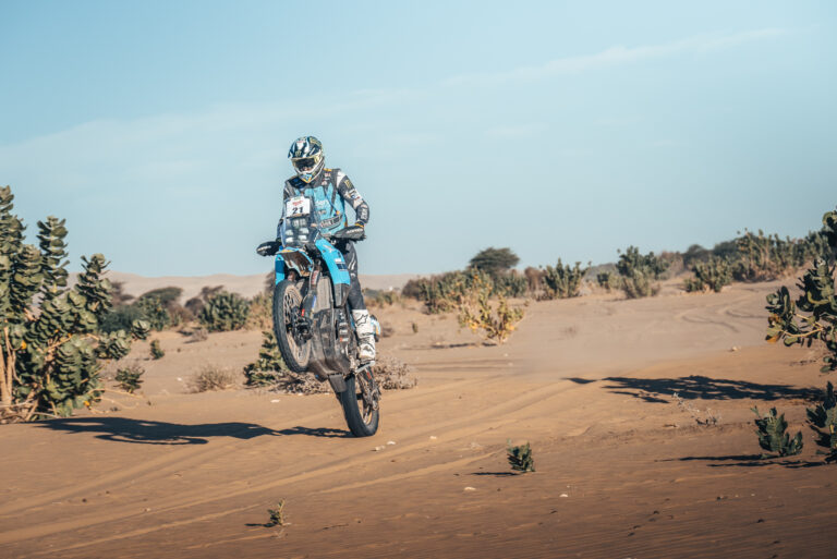 Africa Eco Race 2026, Paulin domina la tappa 8 con la Ténéré 700