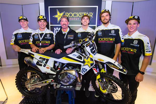 Husqvarna svela il team AMA Supercross 2018 e la FC 450 Rockstar Edition