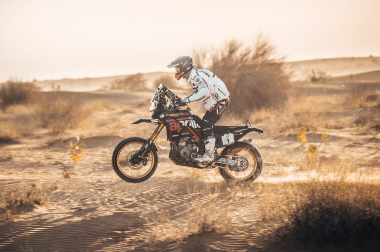 Africa Eco Race, Cerutti domina le bicilindriche con la Tuareg