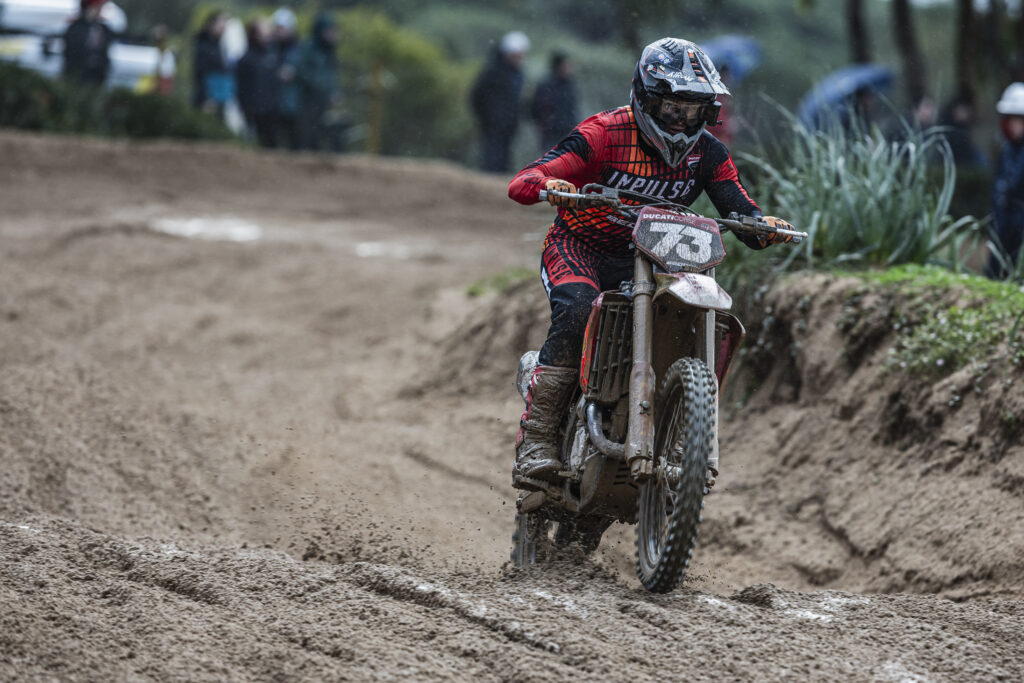 Ducati_Factory_MX2-2