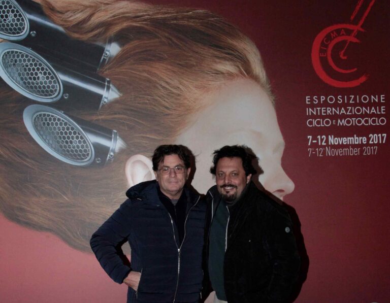 EICMA 2017, Enrico Brignano scopre il “mondo parallelo” delle due ruote