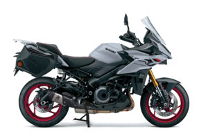 Suzuki GSX-S1000GX Plus e Top: crossover turismo sportivo