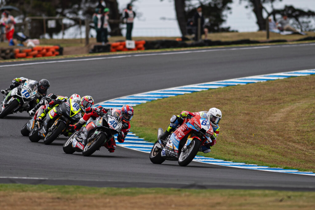 Supersport Phillip Island amara per ZXMOTO Evan Bros