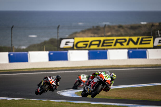 WorldSBK Phillip Island: Bassani a 0.036 dal podio