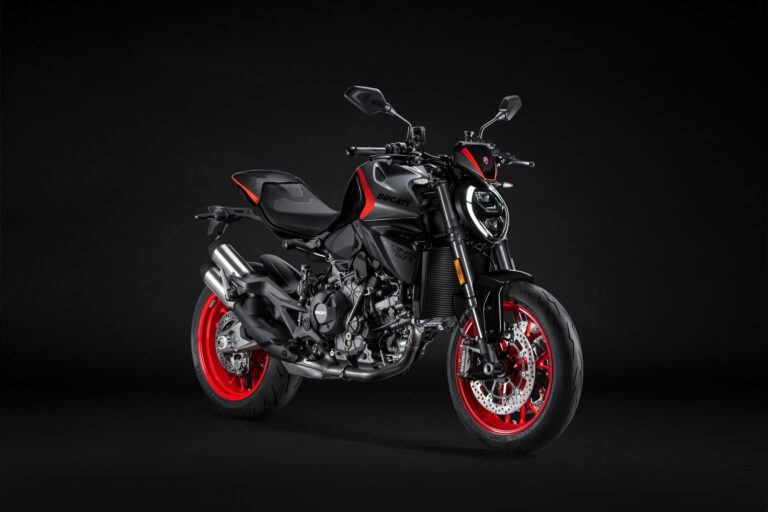 Ducati Monster, arriva la nuova Sport Livery ispirata all’S4