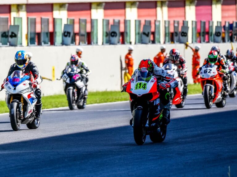 Misano, 175 piloti al giro di boa del Trofeo Italiano Amatori
