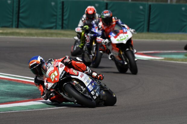 CIV Imola, Pirro domina la SBK e il SIC58 fa il pieno in Moto3