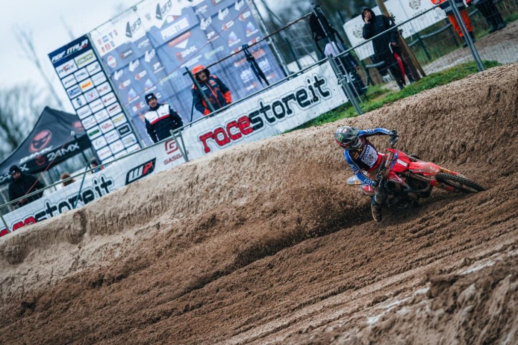 Pata Talenti Azzurri FMI, tra vittorie nel fango e collegiali in pista