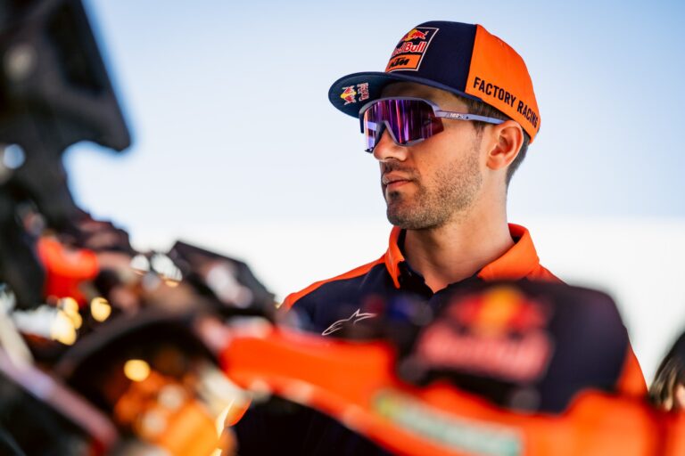 BP Ultimate Rally-Raid Portugal, tutti contro Benavides e Al Attiyah