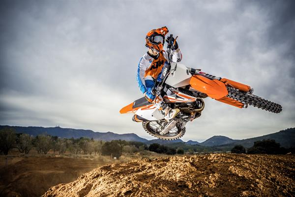 KTM SX 2017, garanzia estesa a 6 mesi sulla gamma da cross