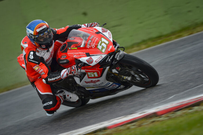 CIV Vallelunga: Pirro domina in SBK, prima gioia Moto3 per Casadei