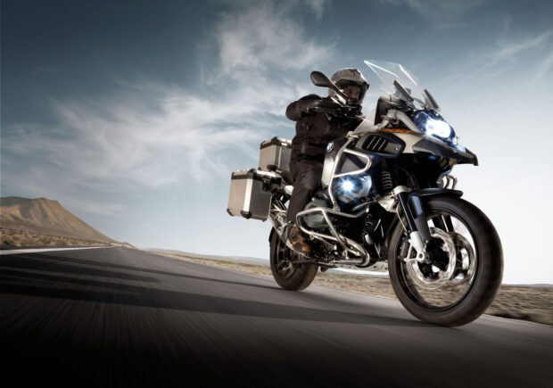 Falco apre la stagione 2016 tra WSBK e novità per il turismo