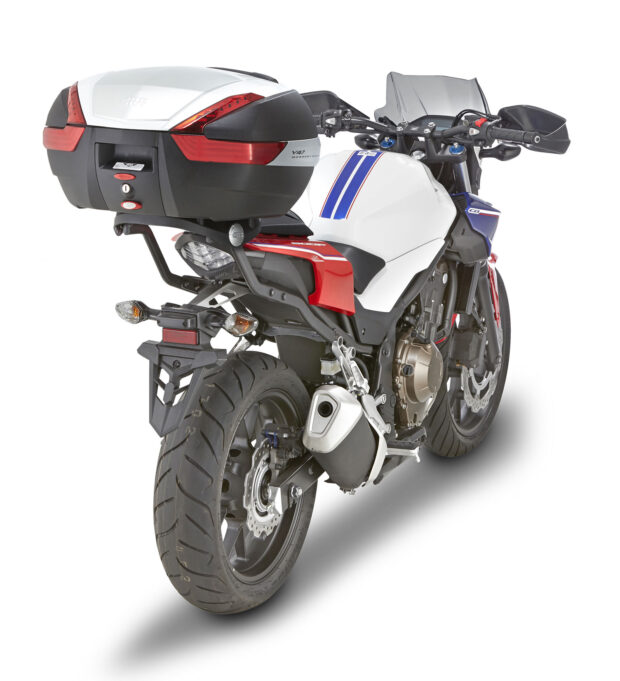 Honda CB500F in chiave touring con gli accessori GIVI