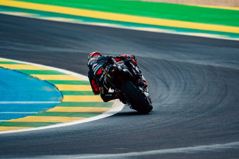 MotoGP Brasile, venerdì bagnato per Aprilia: Martín in Q2