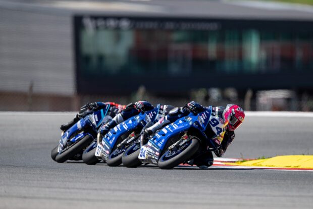 Mahias riporta GMT94 Yamaha sul podio nella gara di Portimão