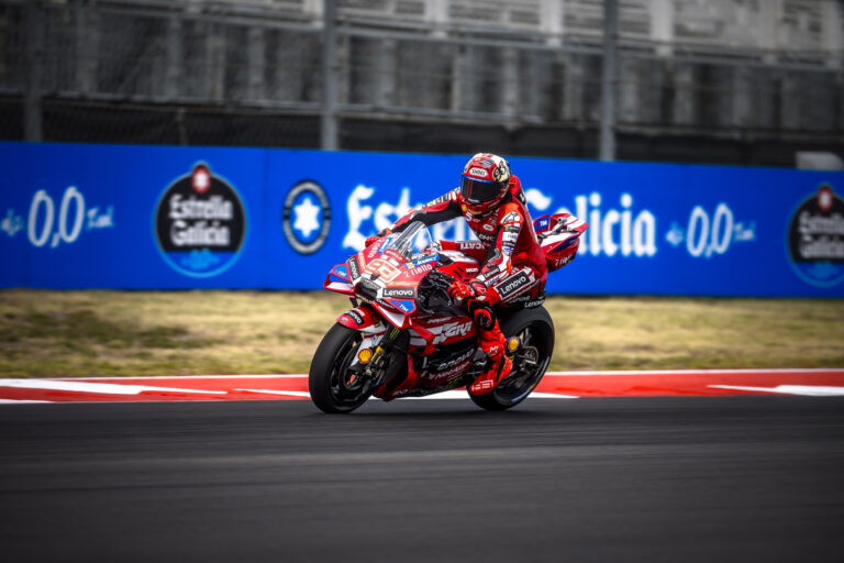 MotoGP Austin, rimonta Márquez: quinto. Bagnaia solo decimo