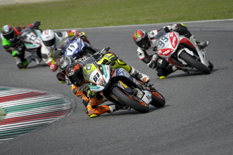 KTM RC 390 Cup 2017, al via il trofeo giovani nel CIV