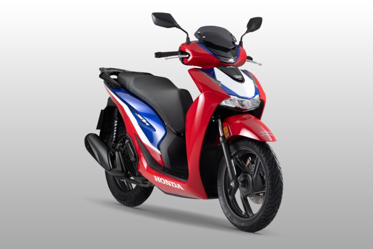 Honda SH premiato a Moto Europa 2026 e debutta la livrea HRC