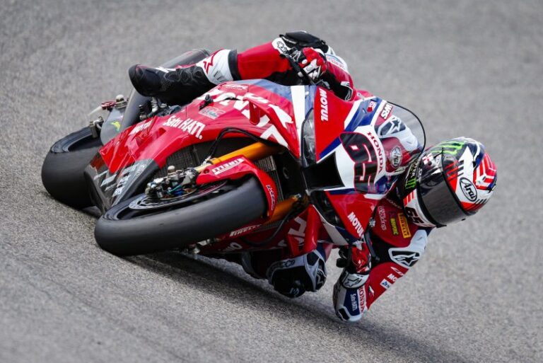 Honda HRC a Portimão: test bagnato per Chantra e Rea