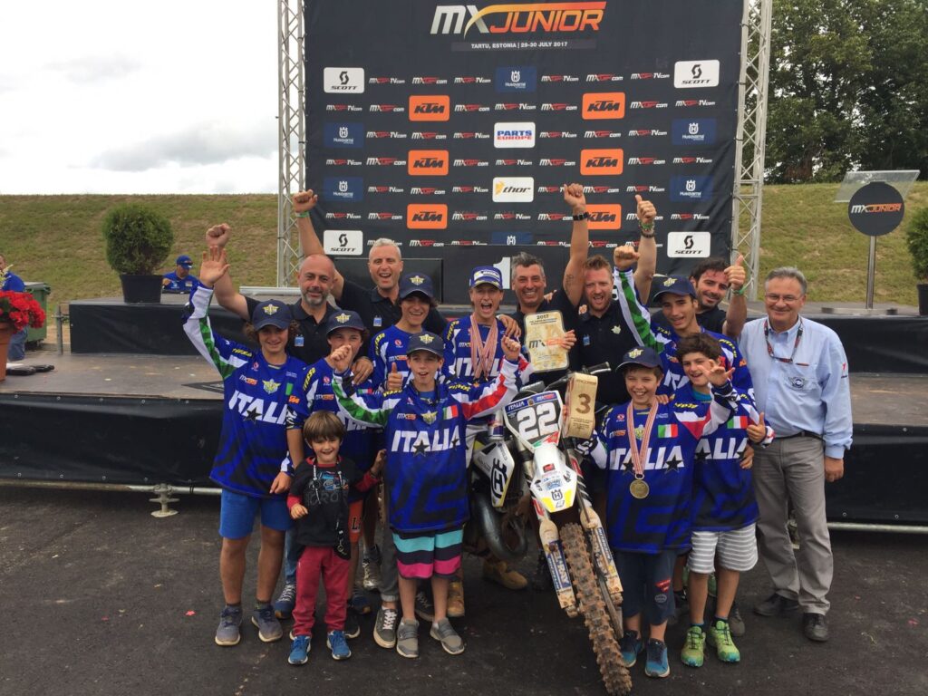 Mondiale MX Junior: Facchetti iridato 125 e Italia terza a Tartu