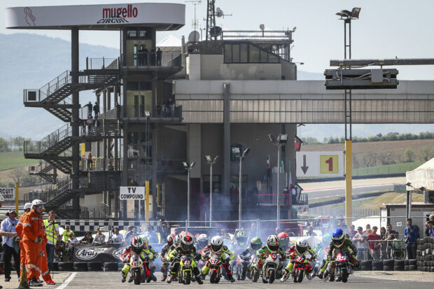 CIV Junior Minimoto, al Mugellino parte la stagione dei record