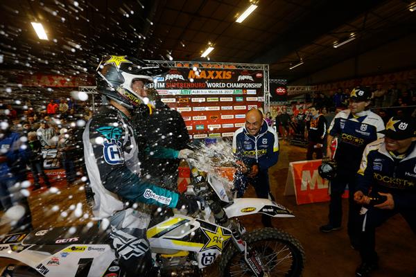 Husqvarna celebra il bis iridato SuperEnduro di Colton Haaker