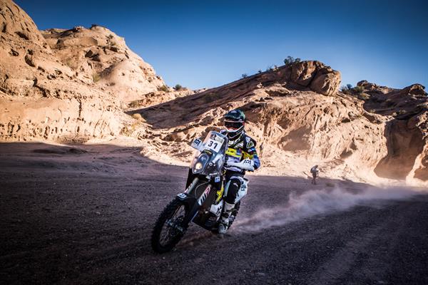 Dakar Rally, tappa 10: Renet sale sesto, Quintanilla fuori gara
