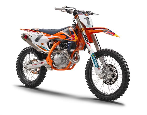 KTM SX Factory Edition 2017, le replica da gara arrivano nei concessionari