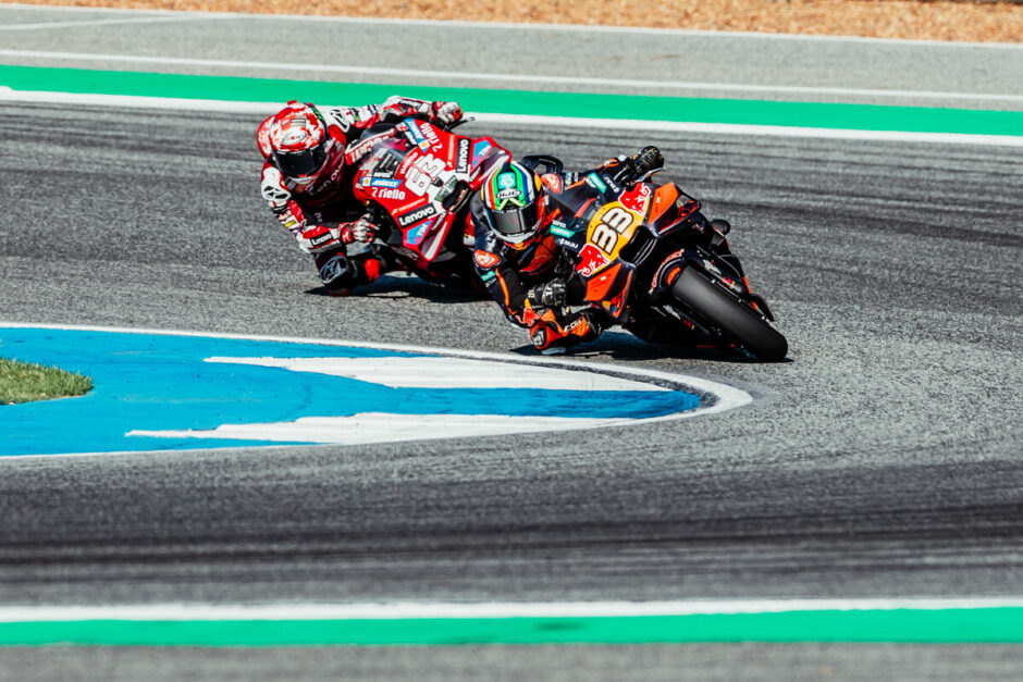 Acosta secondo in Thailandia, KTM leader in MotoGP