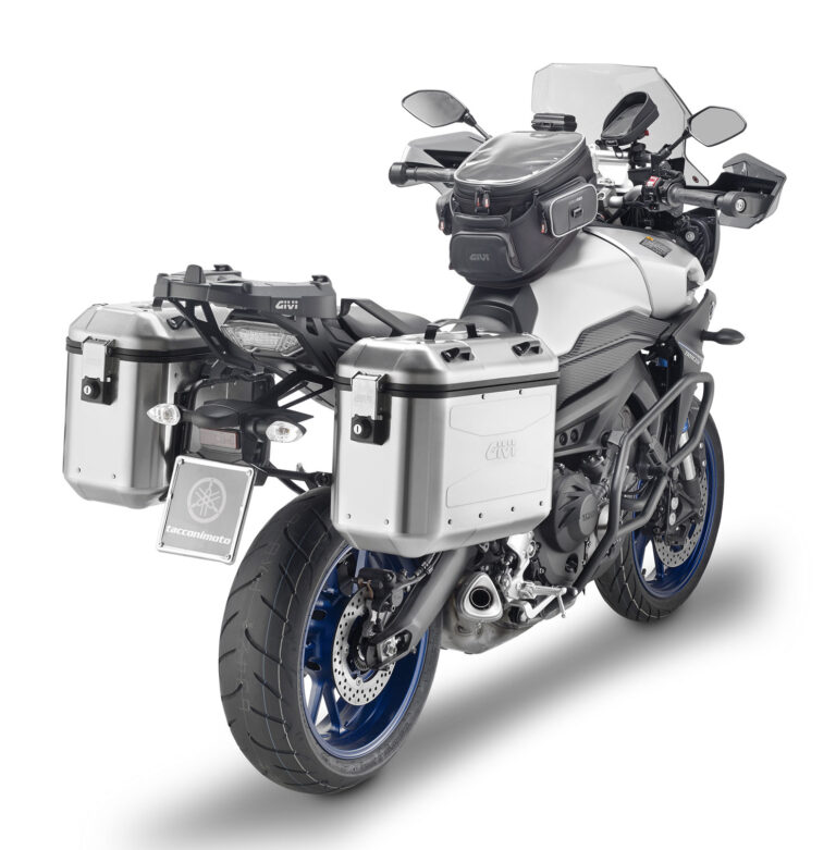 GIVI Trekker Dolomiti, le nuove valigie in alluminio per crossover