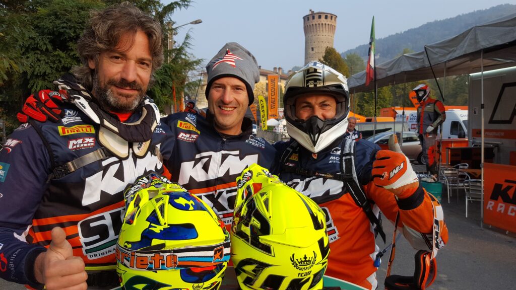 KTM_TROFEO-ENDURO_ORANGE-RIDERS.jpg
