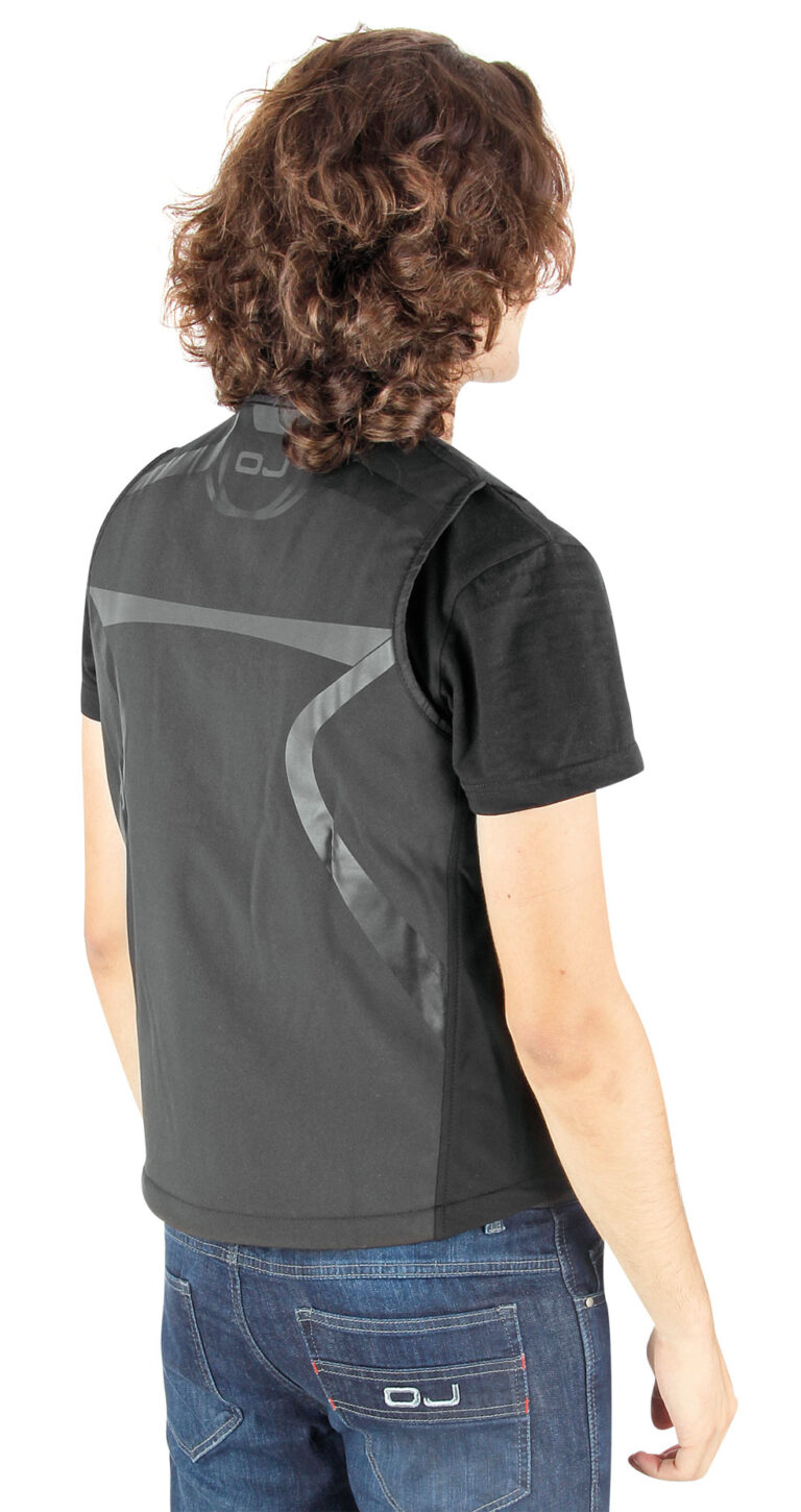 OJ WRAP il gilet moto antivento e versatile
