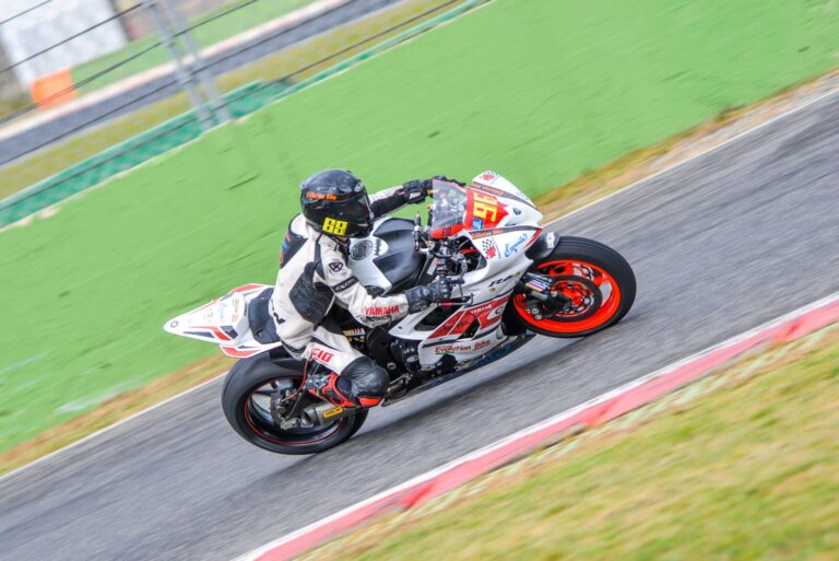 Vallelunga apre il Trofeo Italiano Amatori 2016 tra pioggia e spettacolo