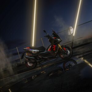 Aprilia SR GT 400: il nuovo scooter GT crossover