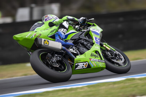 Kawasaki WorldSSP all’assalto di Portimao