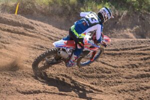 Jago Geerts su Beta RX450 durante il GP di Sardegna MXGP a Riola Sardo